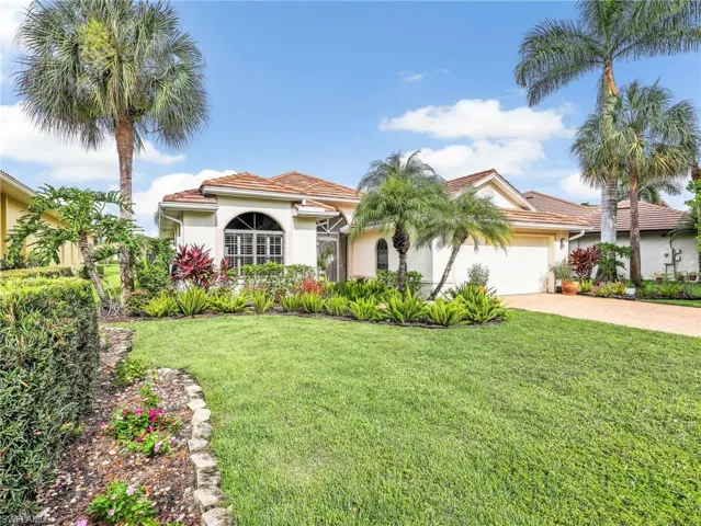 11163 Longshore Way E, Naples, Florida 34119