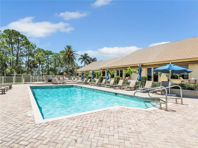 11163 Longshore Way E, Naples, Florida 34119