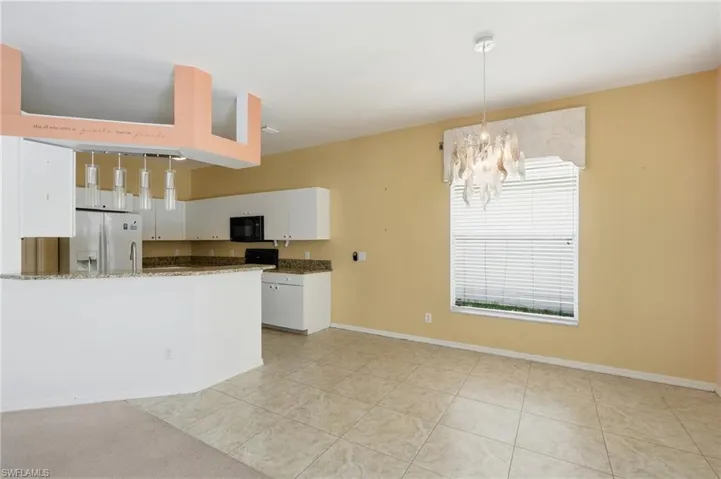 295 Stanhope Cir, Naples, Florida 34104