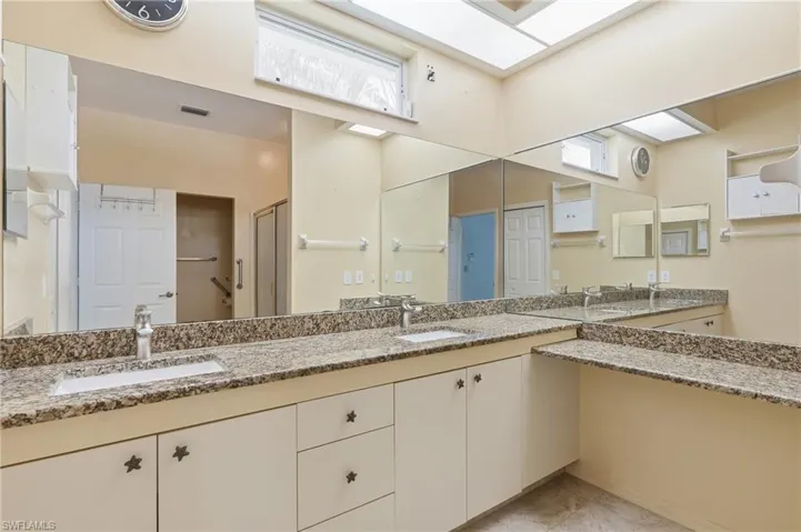 295 Stanhope Cir, Naples, Florida 34104