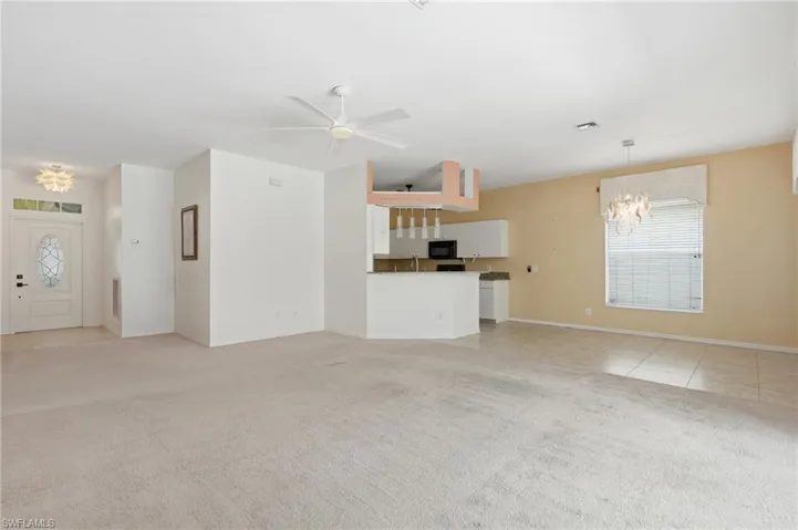 295 Stanhope Cir, Naples, Florida 34104
