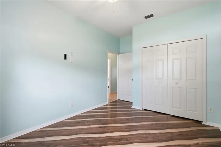295 Stanhope Cir, Naples, Florida 34104