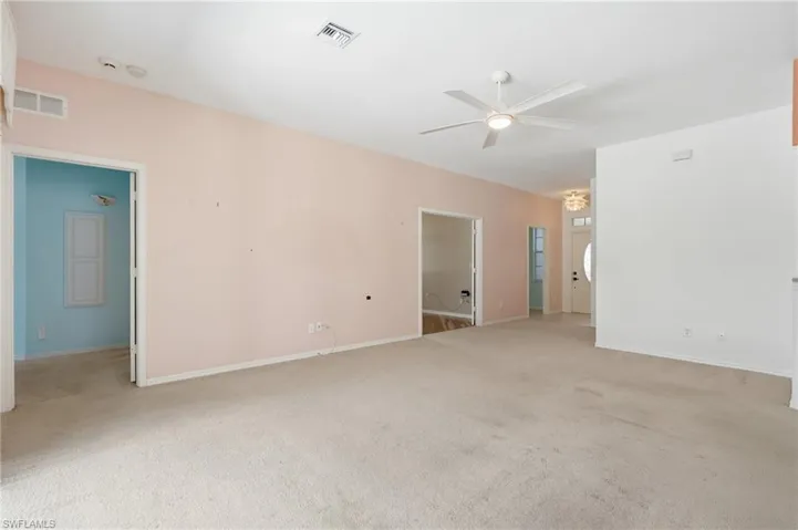295 Stanhope Cir, Naples, Florida 34104