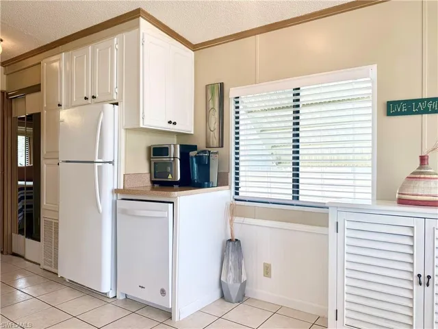 73  Vanda Sanctuary  , Naples, FL 34114