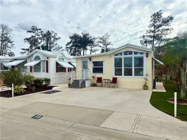 73  Vanda Sanctuary  , Naples, FL 34114