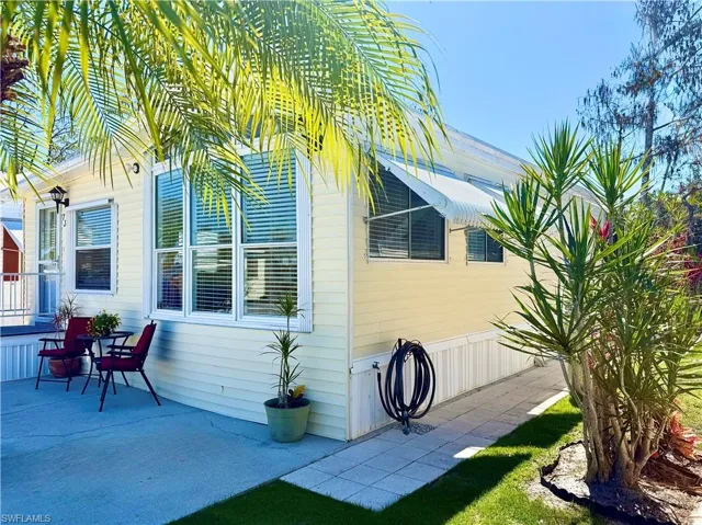 73  Vanda Sanctuary  , Naples, FL 34114