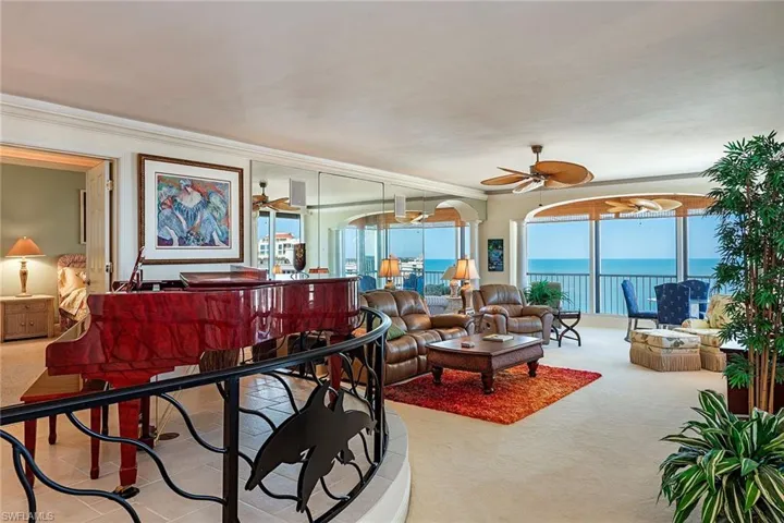 4301 Gulf Shore Blvd N 1900, Naples, Florida 34103