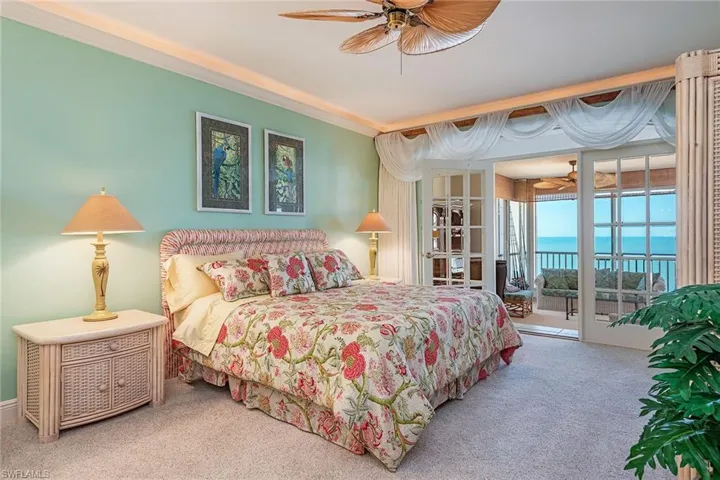 4301 Gulf Shore Blvd N 1900, Naples, Florida 34103