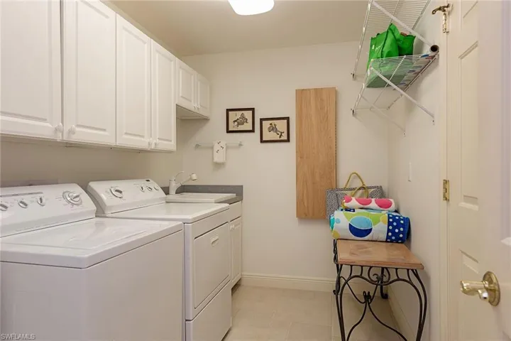 4301 Gulf Shore Blvd N 1900, Naples, Florida 34103