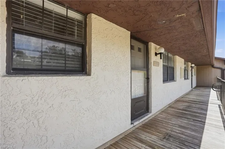 5323 Treetops Dr T203, Naples, Florida 34113