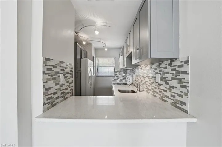 5323 Treetops Dr T203, Naples, Florida 34113