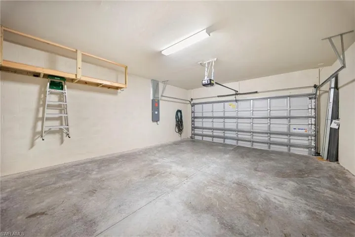3685 E Hampton Cir, Alva, Florida 33920