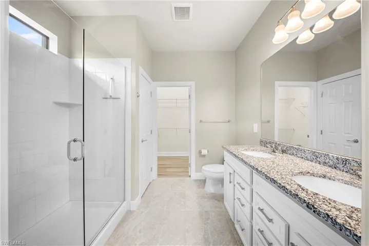 3685 E Hampton Cir, Alva, Florida 33920