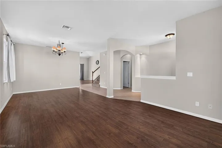 Living room/ Dining room