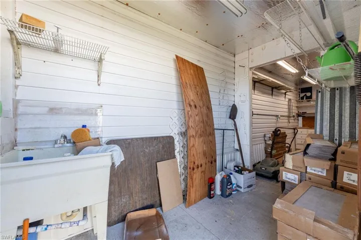 Shed