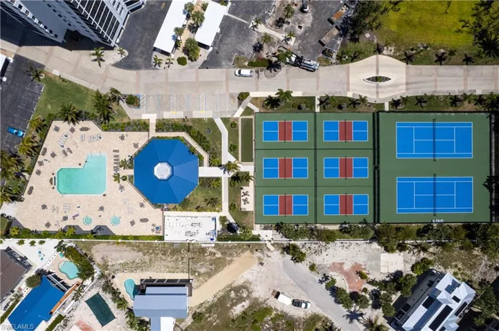 Pool, Club House, 6 Pickleball Courts and 2 Tennis Courts