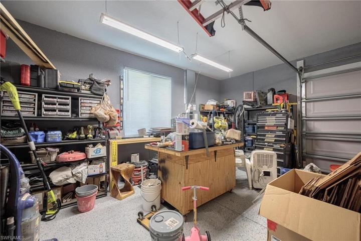 Oversize Garage