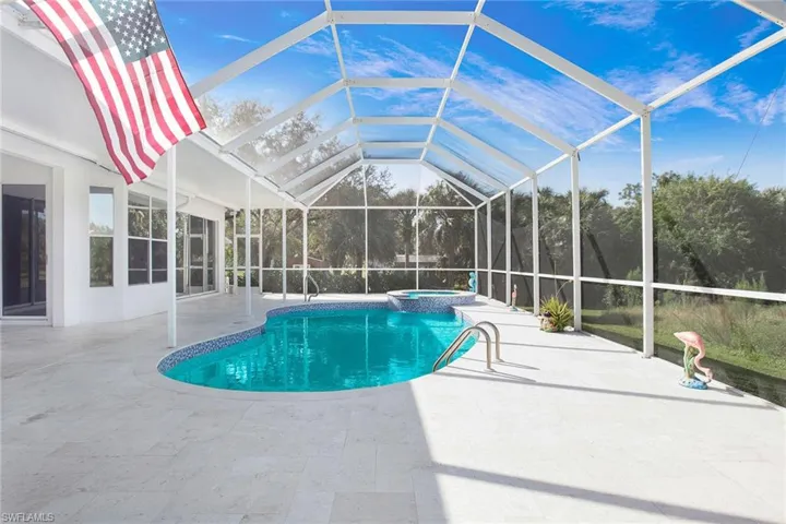 531  21st SW ST, Naples, FL 34117