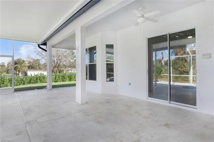 531  21st SW ST, Naples, FL 34117