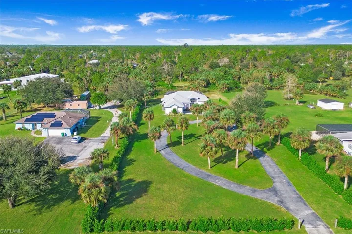 531  21st SW ST, Naples, FL 34117