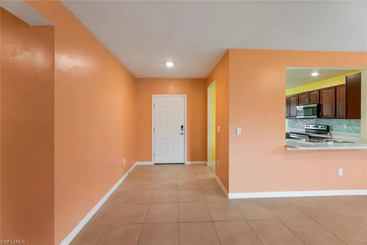 1306 Embers Pkwy W, Cape Coral Fl 33993