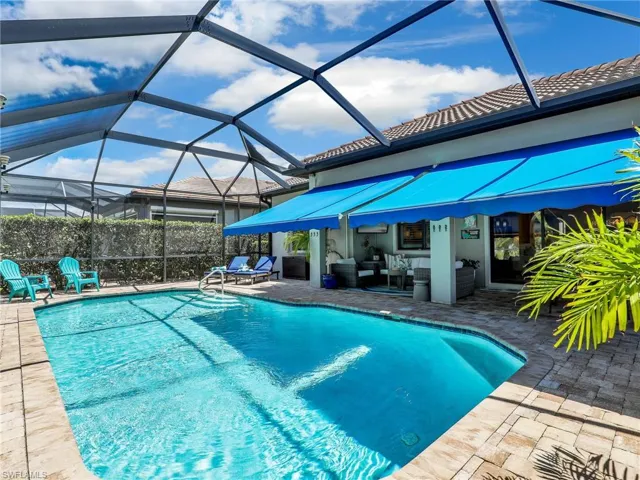 Electric Retractrable Awning for Additional Shade & Comfort