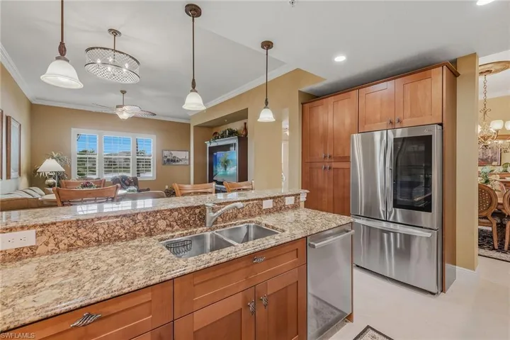 9233 Museo Cir 103, Naples, Florida 34114