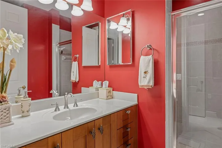 9233 Museo Cir 103, Naples, Florida 34114