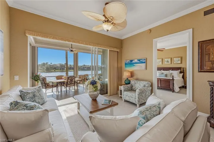 9233 Museo Cir 103, Naples, Florida 34114