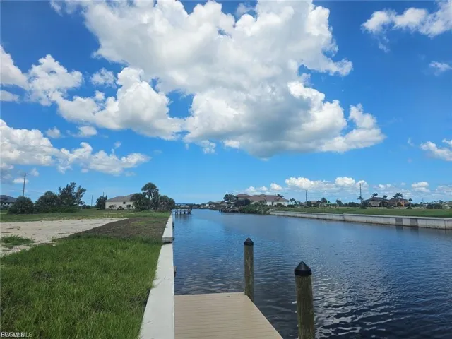 4511 Nw 35th Ter, Cape Coral, Florida 33993