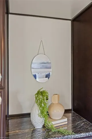 Detailed view of baseboards