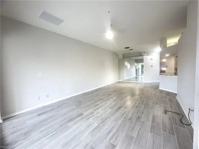 6922 Satinleaf Rd N 203, Naples, Florida 34109