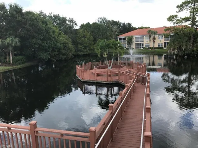 6922 Satinleaf Rd N 203, Naples, Florida 34109