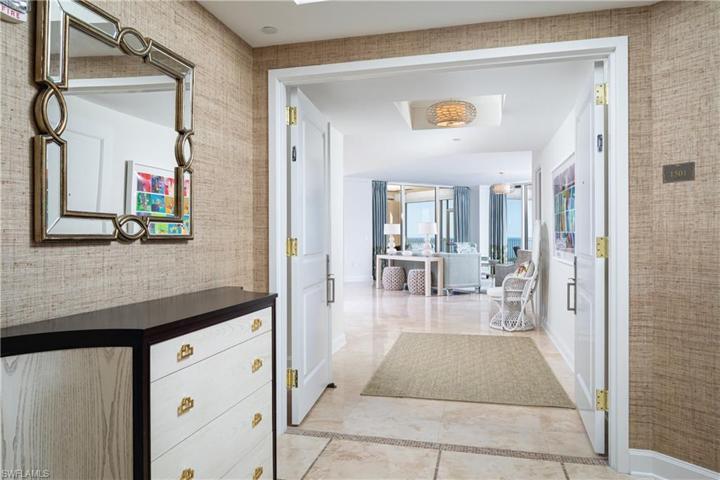 Private Foyer Entryway. Gulf of Mexico Views visible immediately upon Entry.