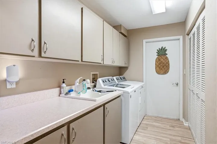 24916 Carnoustie Ct, Bonita Springs, Florida 34135