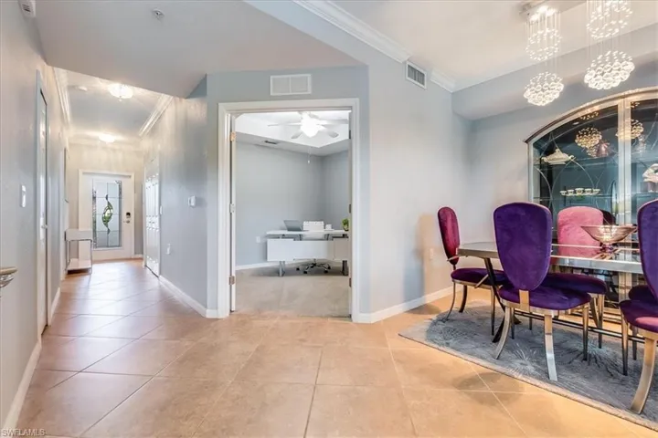 Entry to den/extra room