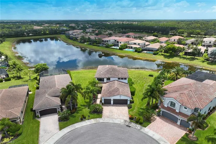 3742 Madeira Ct, Naples, Florida 34119
