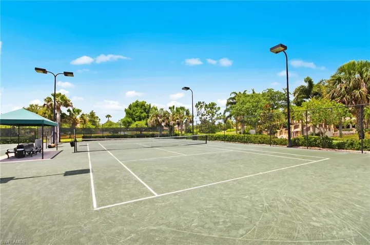 1813  Senegal Date  DR, Naples, FL 34119