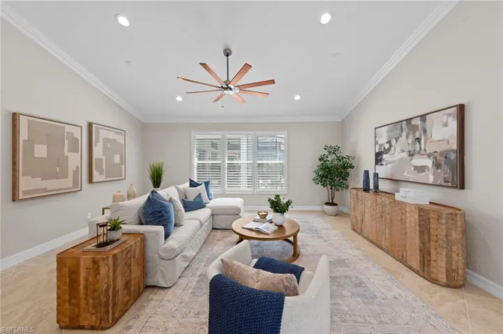 1813  Senegal Date  DR, Naples, FL 34119