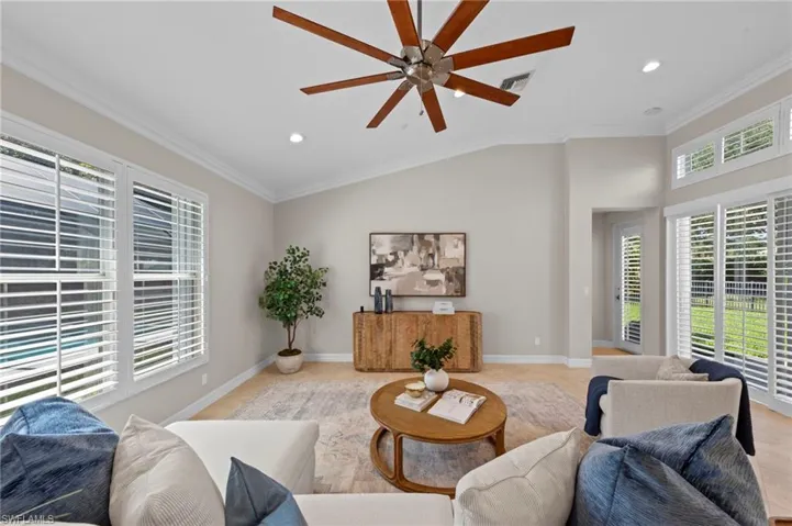 1813  Senegal Date  DR, Naples, FL 34119