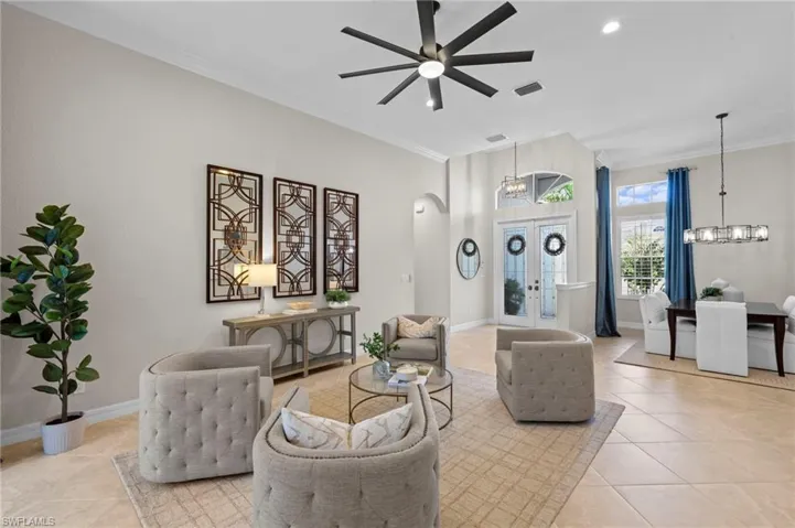 1813  Senegal Date  DR, Naples, FL 34119