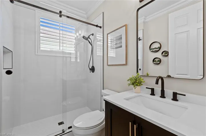 1813  Senegal Date  DR, Naples, FL 34119