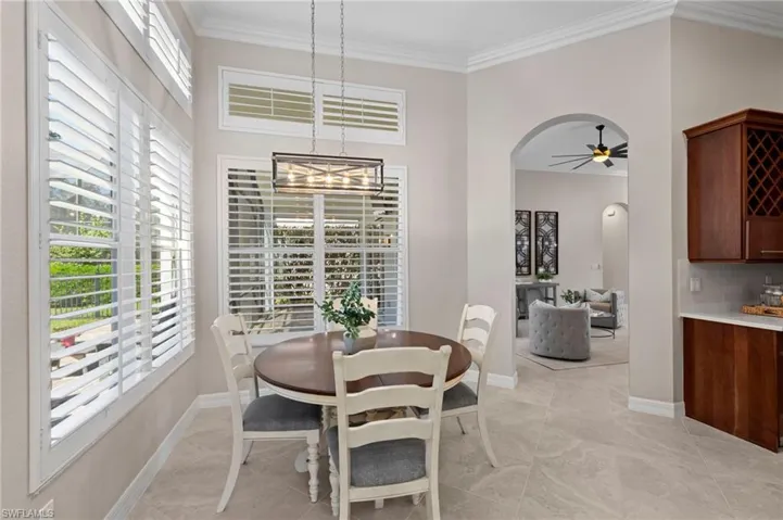 1813  Senegal Date  DR, Naples, FL 34119