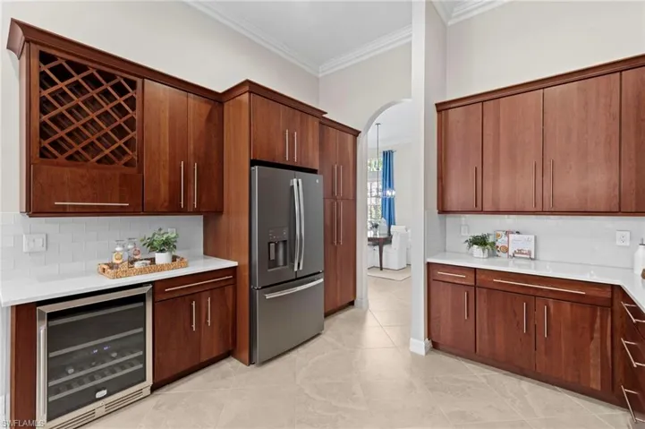 1813  Senegal Date  DR, Naples, FL 34119
