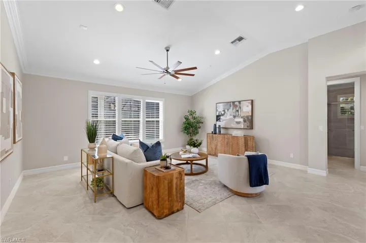 1813  Senegal Date  DR, Naples, FL 34119
