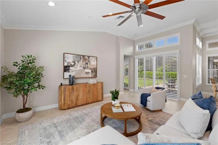 1813  Senegal Date  DR, Naples, FL 34119