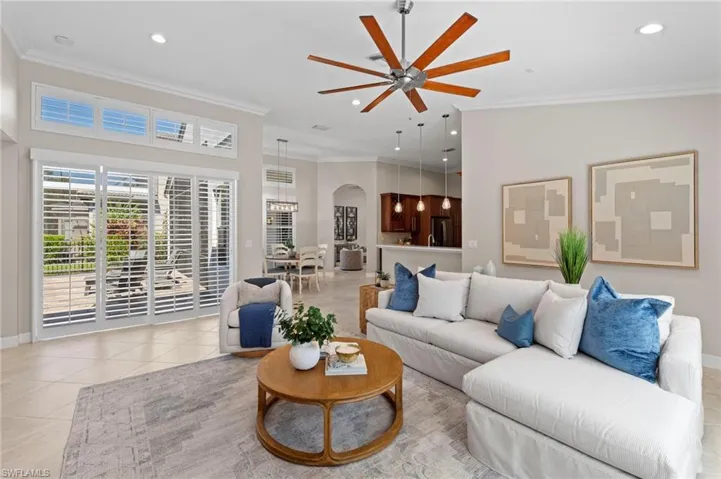 1813  Senegal Date  DR, Naples, FL 34119