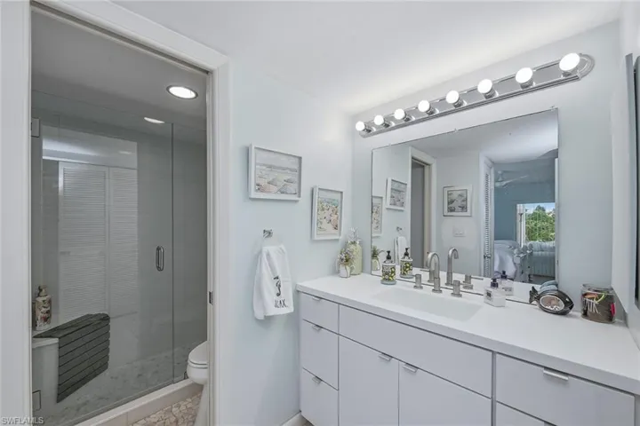 3410  Gulf Shore N BLVD, Naples, FL 34103