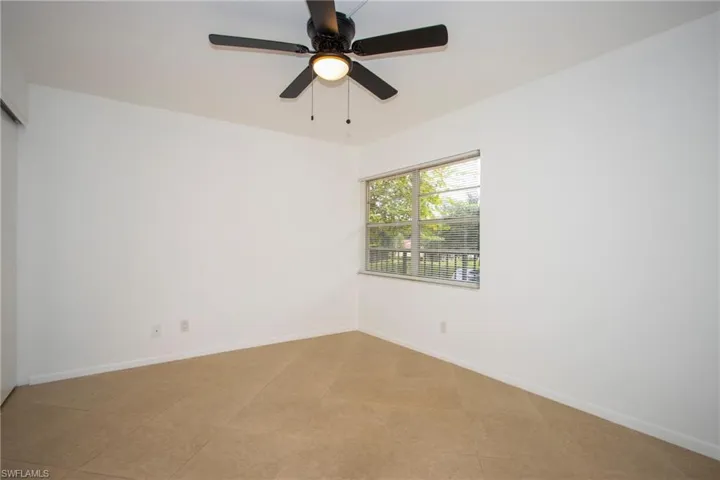 1083 Forest Lakes Dr 206, Naples, Florida 34105