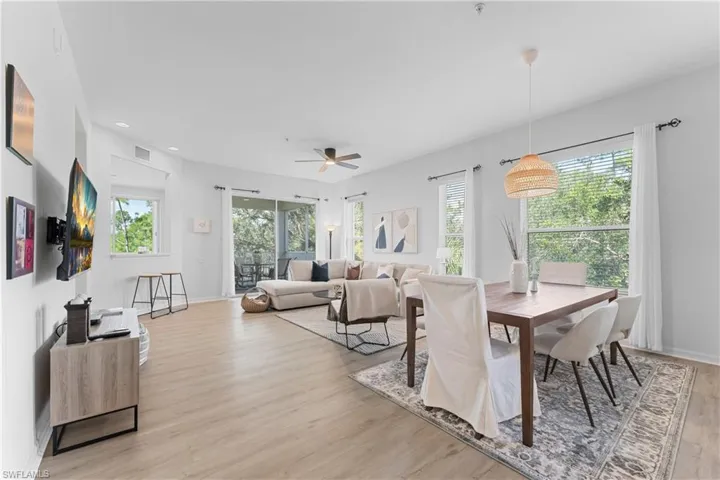 8217 Parkstone Pl # 308, Naples, Florida 34120